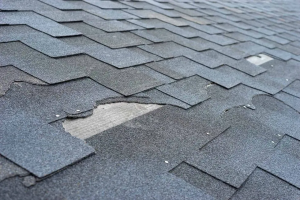 Read more about the article 3 Signs It Is Time To Replace Your Roof